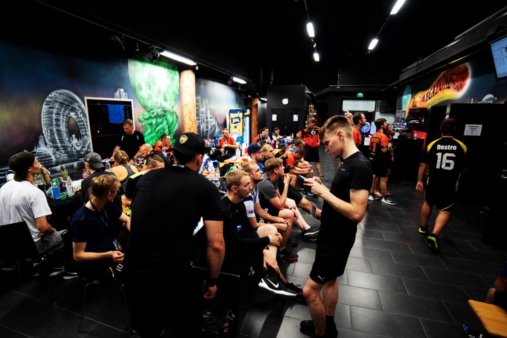WorldLaserTag01-1024x683.jpg